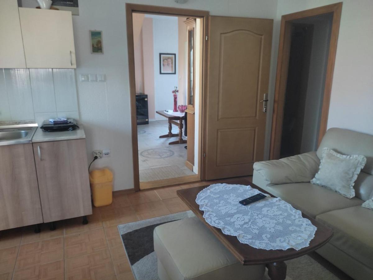 Apartman Hujic Bihać エクステリア 写真