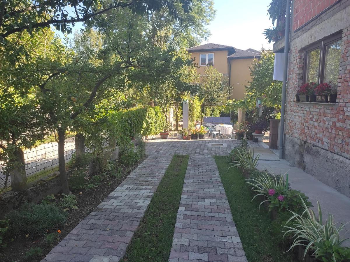 Apartman Hujic Bihać エクステリア 写真