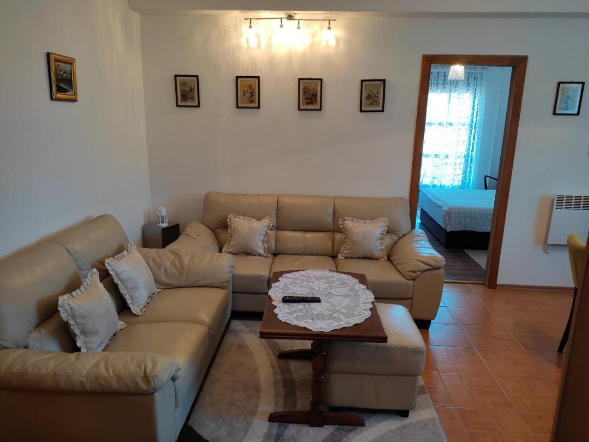 Apartman Hujic Bihać エクステリア 写真